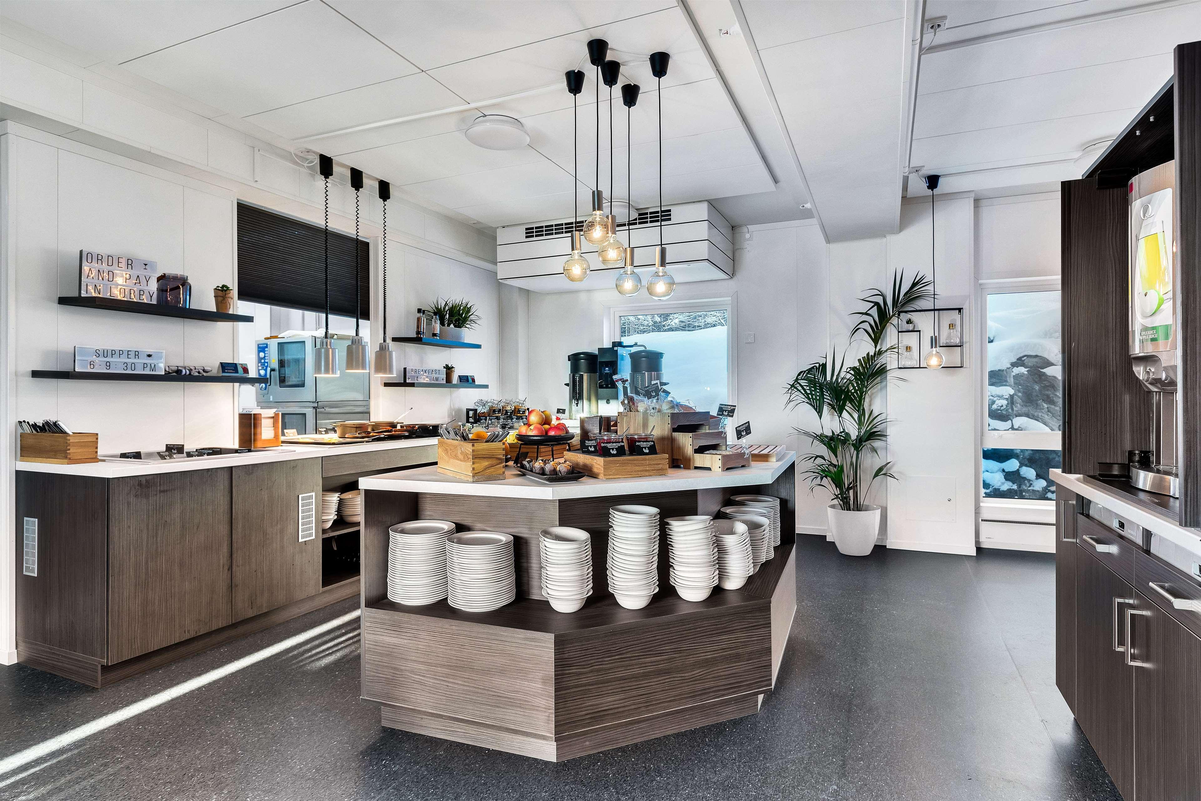 Aiden By Best Western Harstad Narvik Airport Evenesmarkja Εξωτερικό φωτογραφία