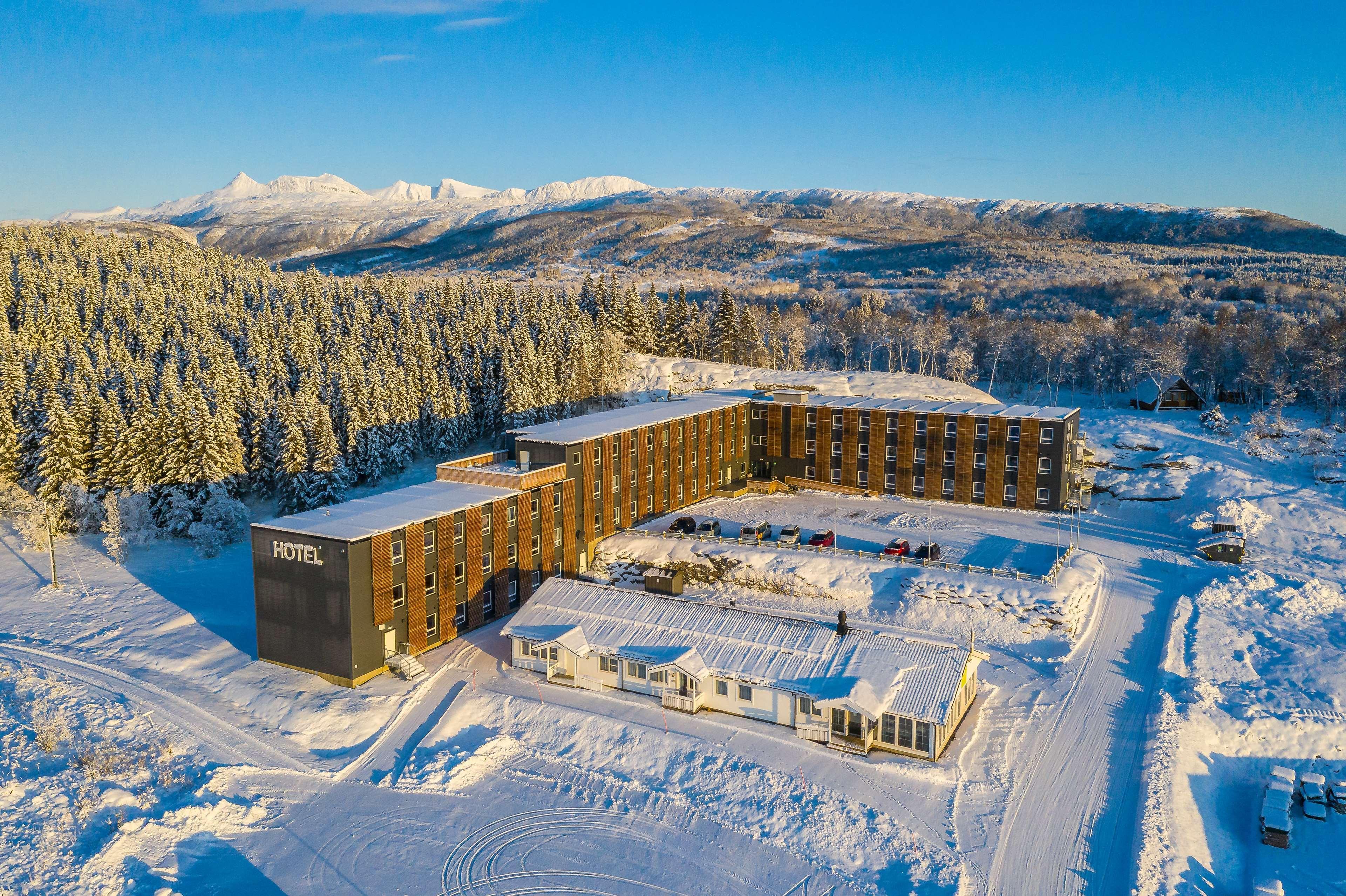 Aiden By Best Western Harstad Narvik Airport Evenesmarkja Εξωτερικό φωτογραφία
